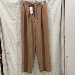 Women’s Size 8 Short Tan Color Tronjori Wide Leg Pants NWT